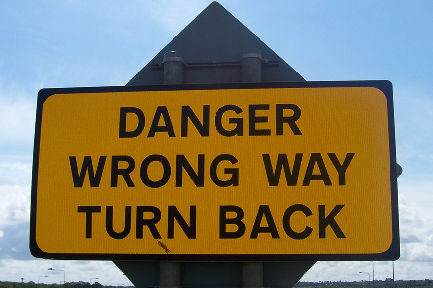Wrong way - Turn back sign